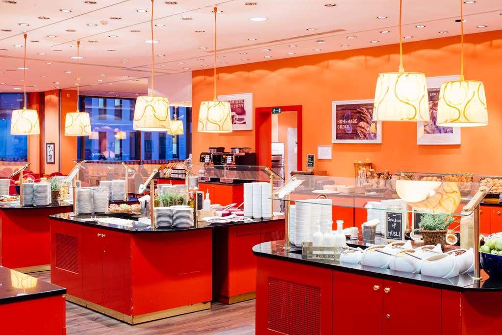 Vienna House By Wyndham Diplomat Prague Hotel Bagian luar foto