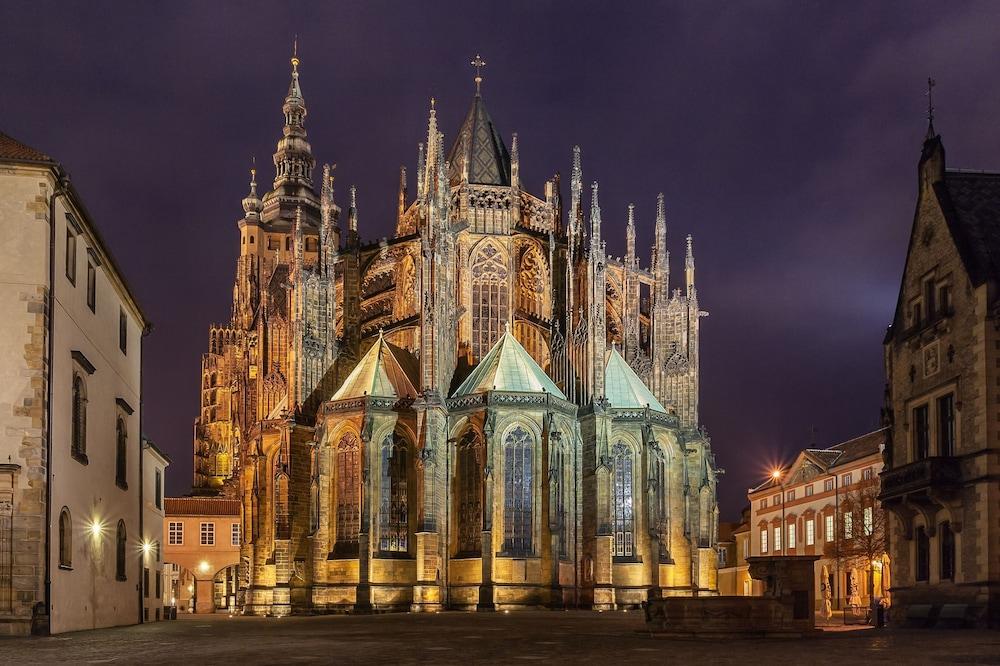 Vienna House By Wyndham Diplomat Prague Hotel Bagian luar foto