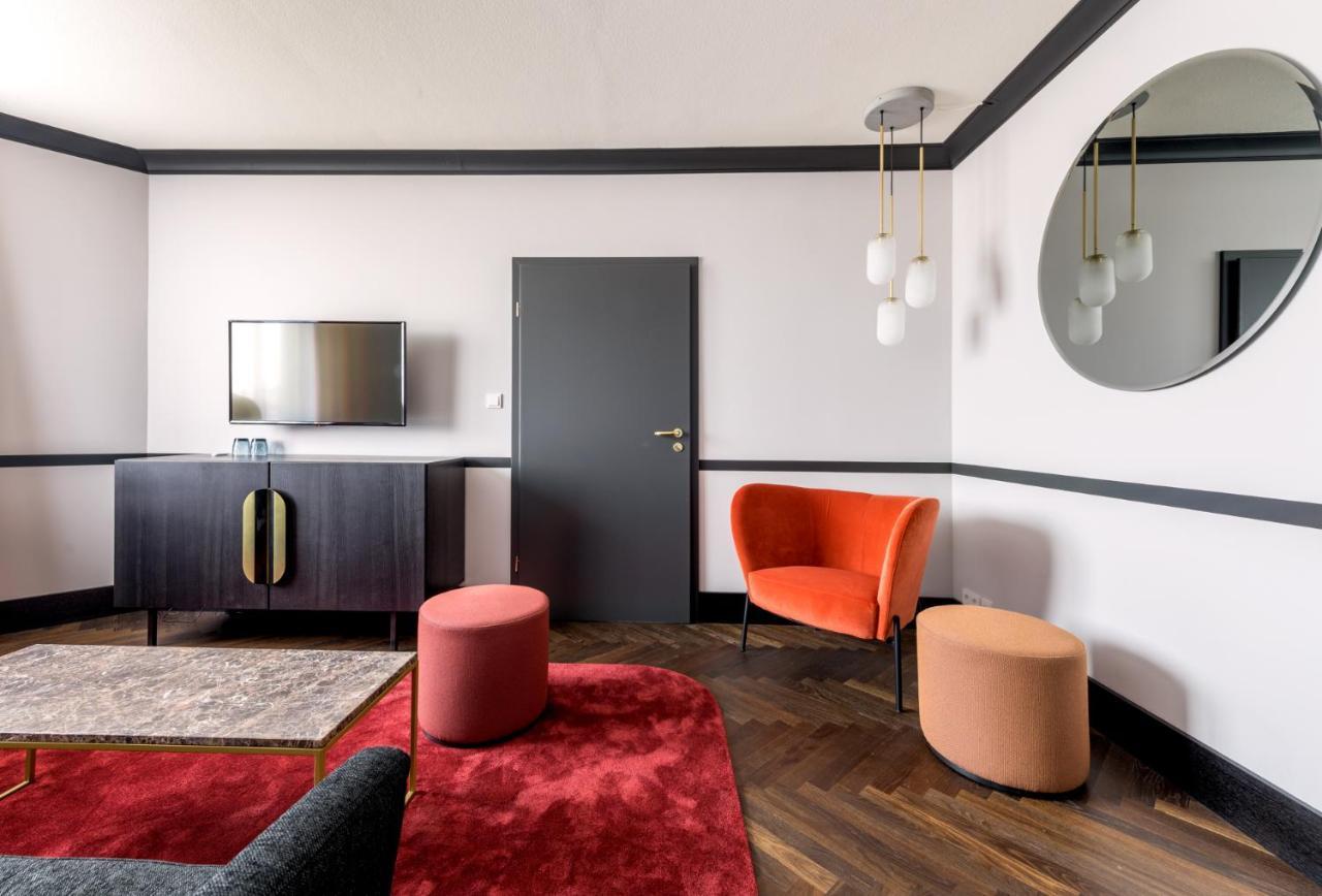 Vienna House By Wyndham Diplomat Prague Hotel Bagian luar foto