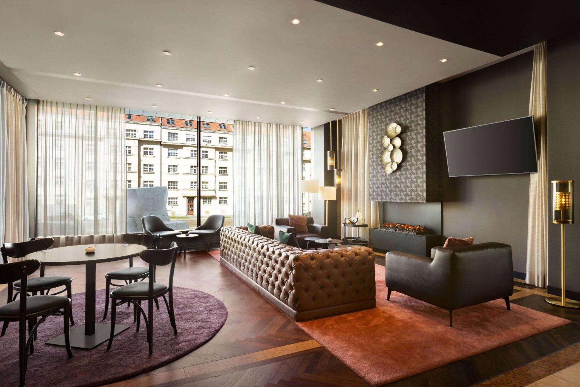 Vienna House By Wyndham Diplomat Prague Hotel Bagian luar foto