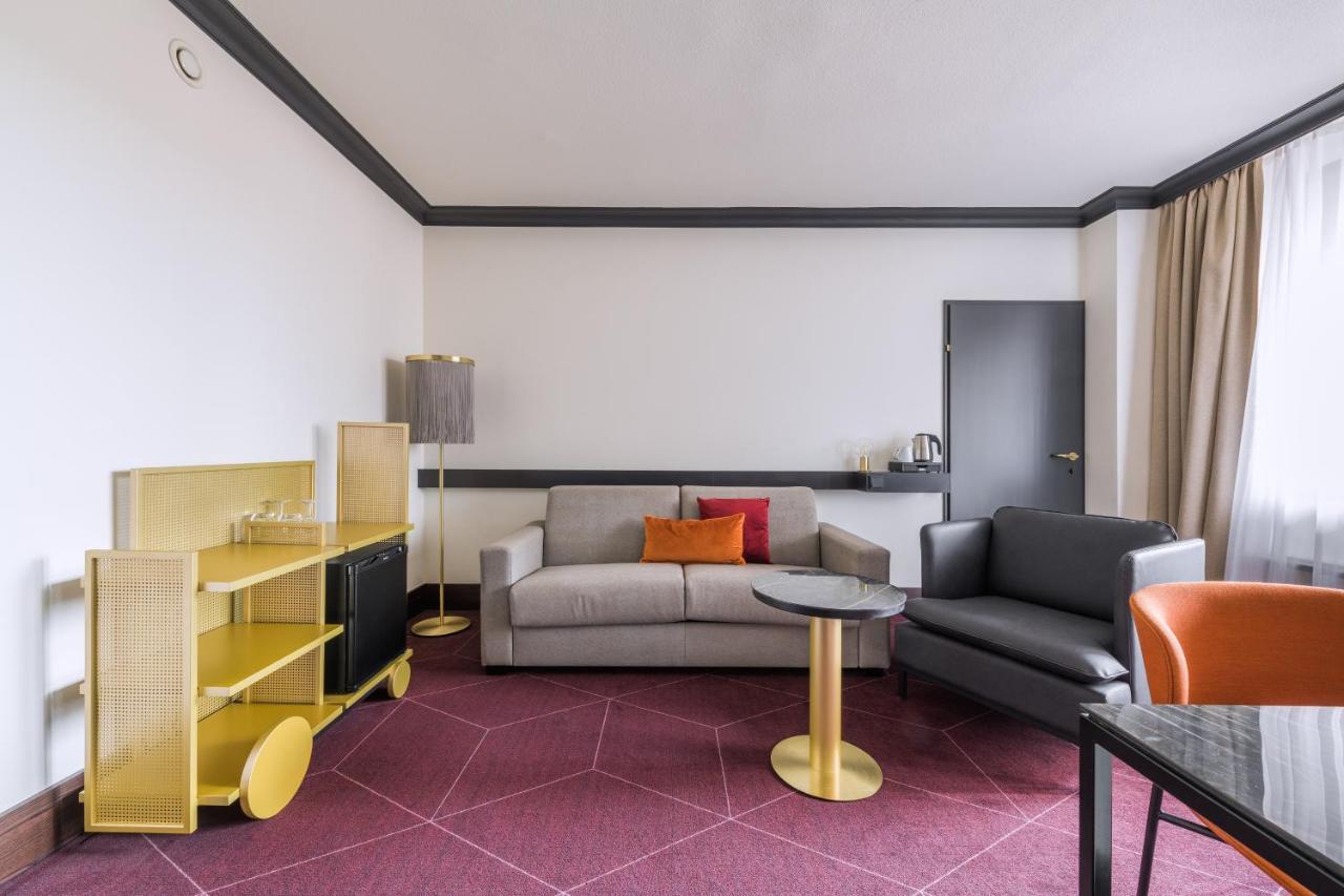 Vienna House By Wyndham Diplomat Prague Hotel Bagian luar foto